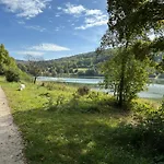 Laendliche Wildblume, 4 Km Zum Stausee