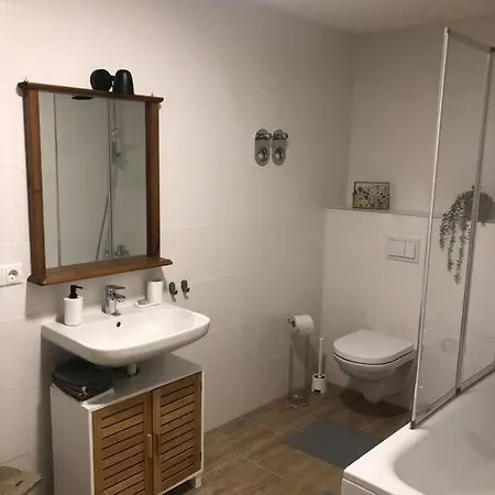 Apartment Laendliche Wildblume, 4 Km Zum Stausee *